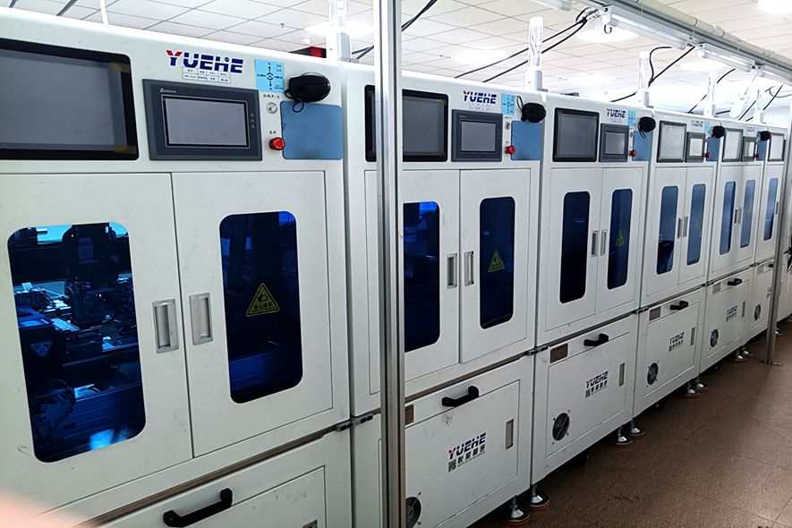 整線自動貼輔材